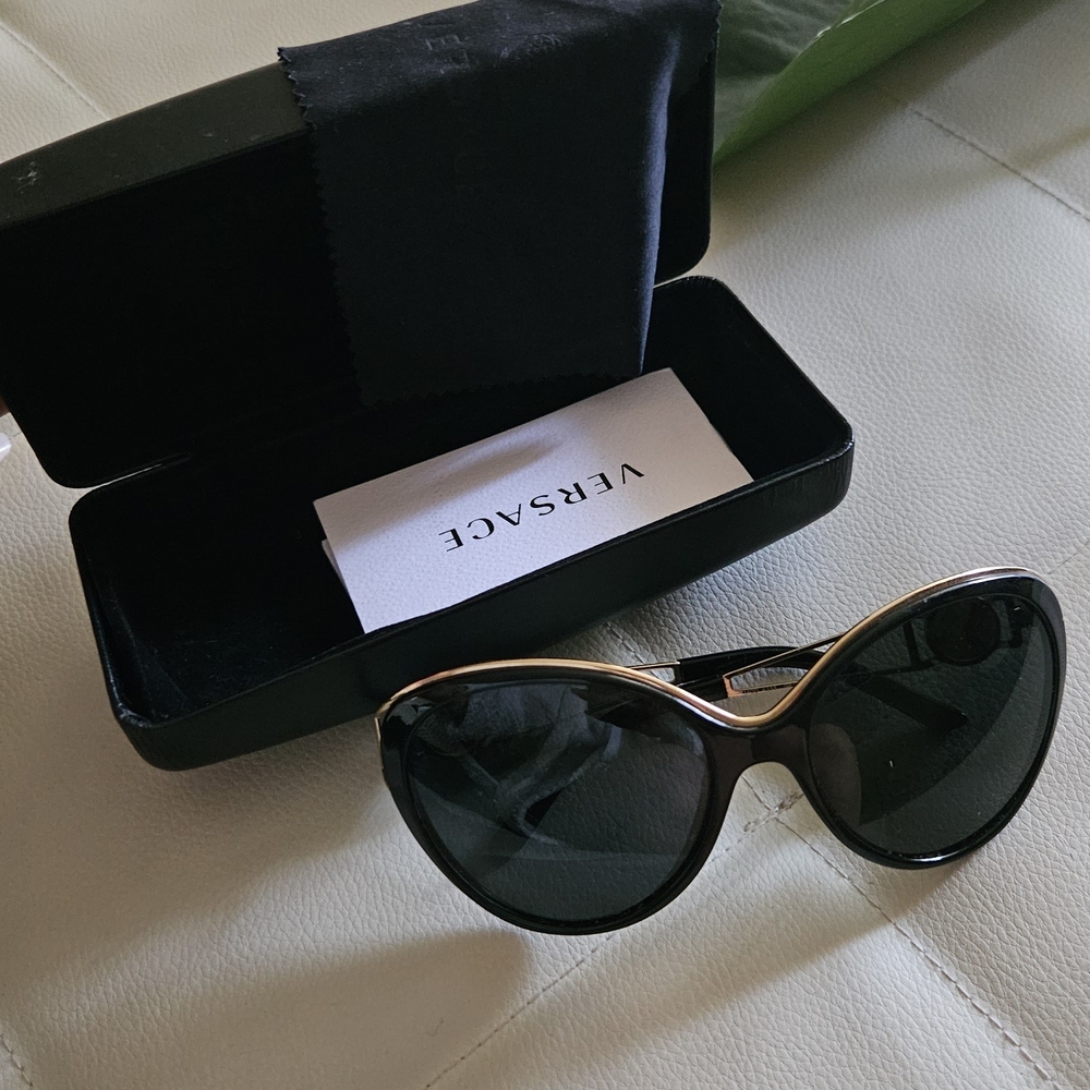 Versace Black Cateye Sunglasses Luxury Accessories